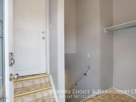 2nd image of 16B Eastbrook Dr E