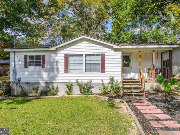 1373 Scenic Dr, Toccoa, GA 30577