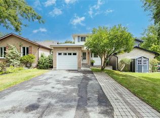 360 Cornerbrook Pl, Waterloo, ON N2V1M3