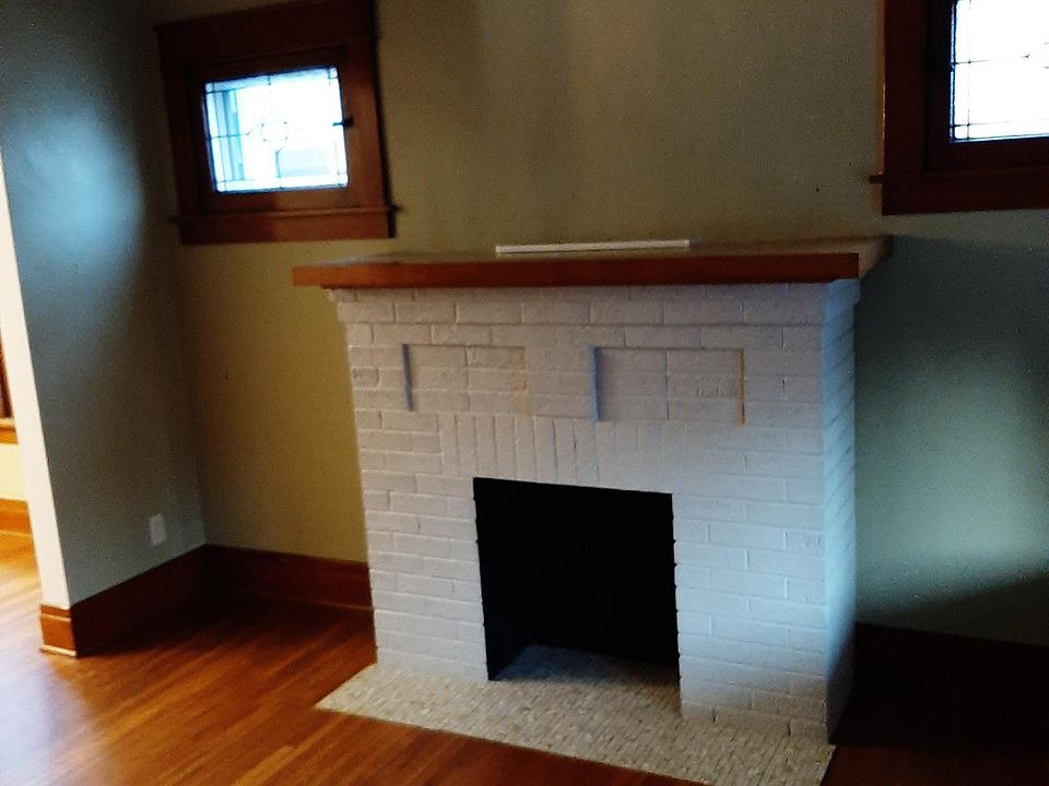 1st image of 100 Columbus Ave