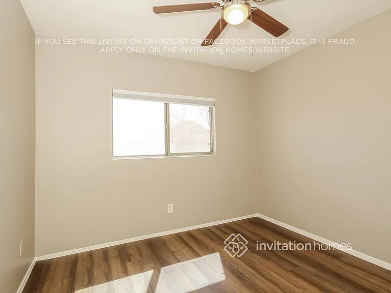 11765 W Dahlia Dr — Photo 11