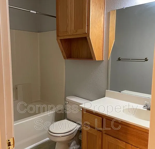 1916A S 15th St #1916A S 15TH — Photo 15