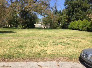 1216 W Myrtle St, Independence, KS 67301