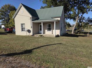 208 W Cherry St, Springerton, IL 62887