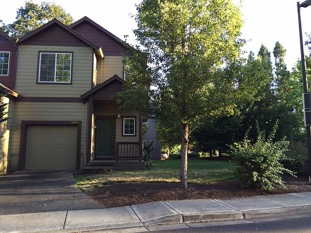corner unit with spacious side yard