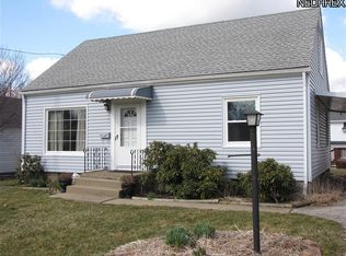 2320 Brace Pl, Cuyahoga Falls, OH 44221