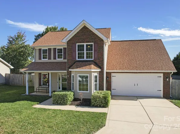 3231 Meadow Stone Ct, Charlotte, NC 28273