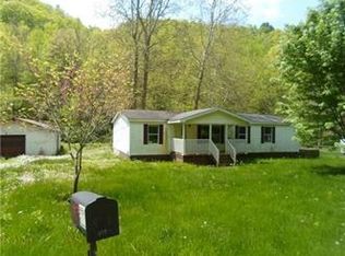 1900 Ramp Rd, Sandstone, WV 25985