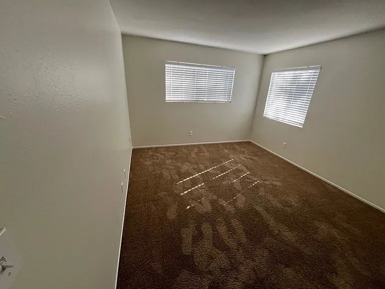 4690 Monterey Cir #3 — Photo 24