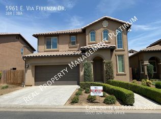 5961 E Via Firenza Dr, Fresno, CA 93727