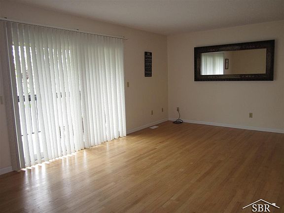 2nd image of 6031 Western Dr Unit 5