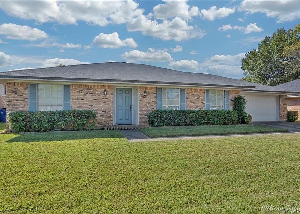 1st image of 511 Sophia Ln