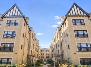 (Undisclosed Address), Evanston, IL 60202