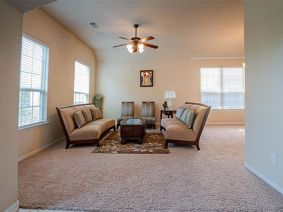 5th image of 6826 Sorrelwood Ln