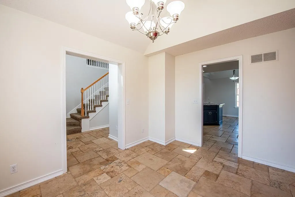 414 Shannon Ave — Photo 4