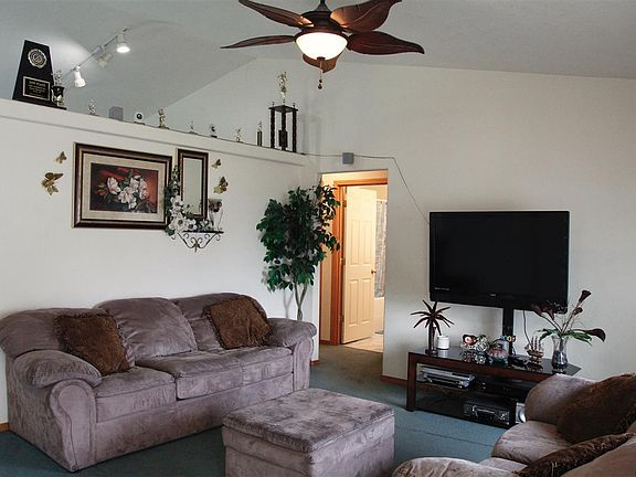 4th image of 5016 Oxford Ln