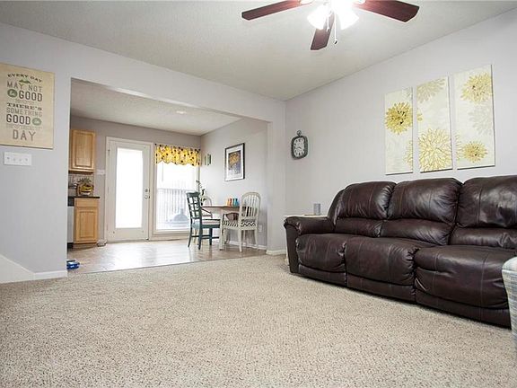 2nd image of 13012 Washington Ct