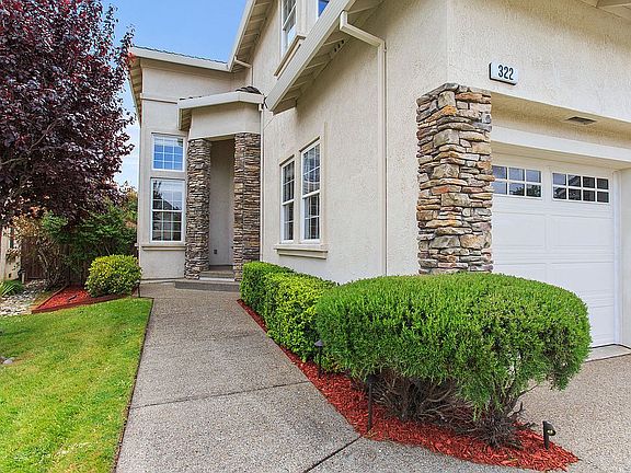 4th image of 322 Castile Way