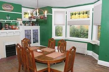 5th image of 29 Hillson Ave