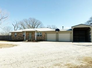 411 W Broadway St, Ada, OK 74820