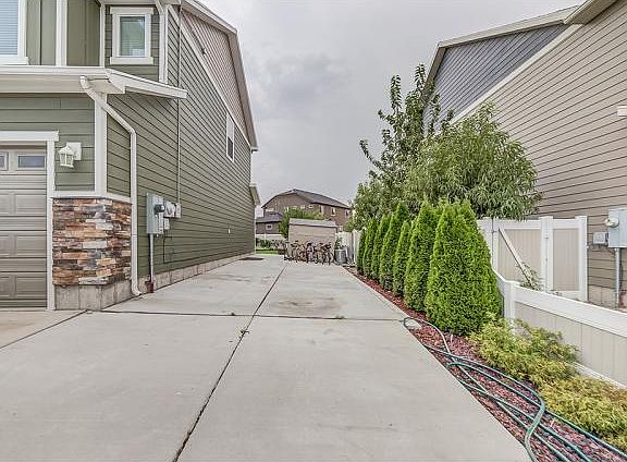 5th image of 544 S Willow Xing