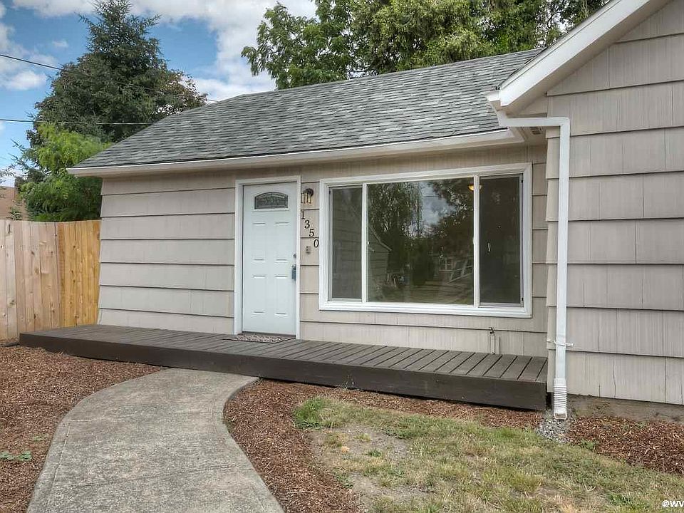 2nd image of 1350 18th St NE