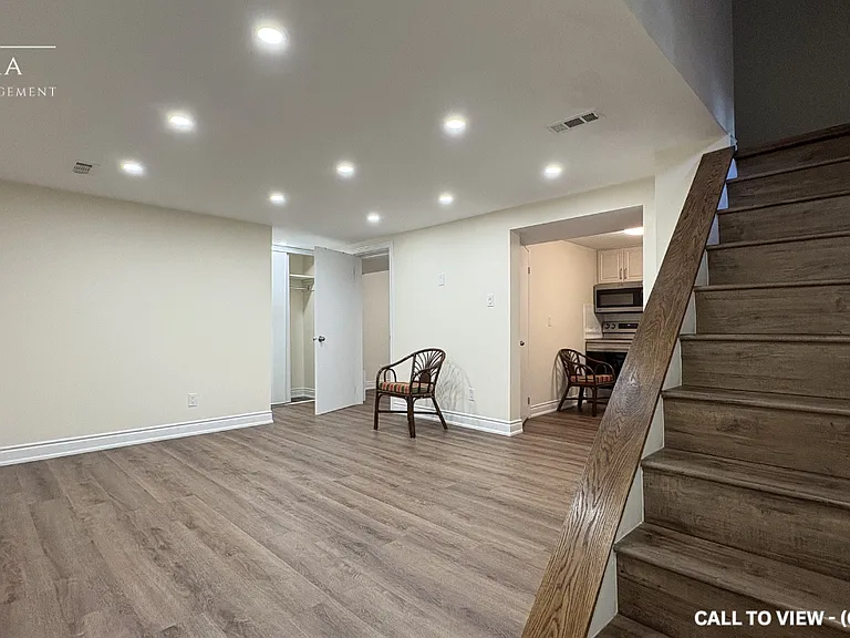 563 Greenhill Ave #2 — Photo 3