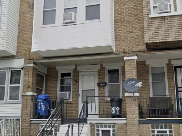 2119 Fraley St, Philadelphia, PA 19124