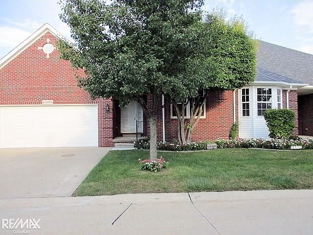 1st image of 44385 Saturn Dr