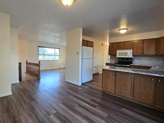 5th image of 112 La Rochelle Dr