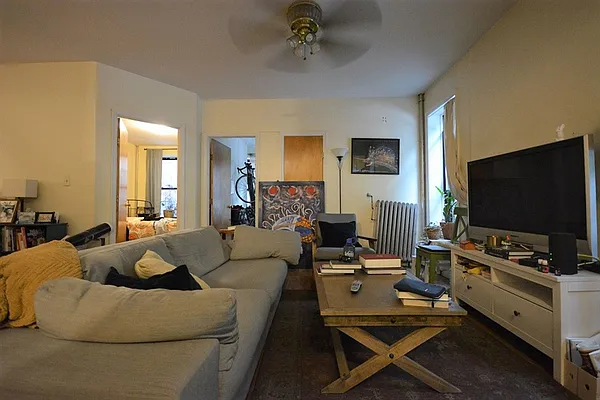 Rented by Citi Habitats | media 17