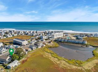 535 Winnacunnet Rd, Hampton, NH 03842