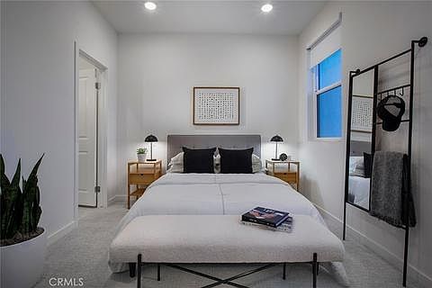 1st image of 947 N Divino Privado Unit 11