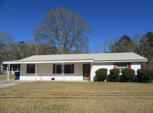 314 Bay St, Vossburg, MS 39439