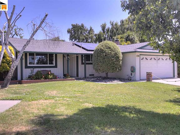 2nd image of 2806 Zinnia Ct
