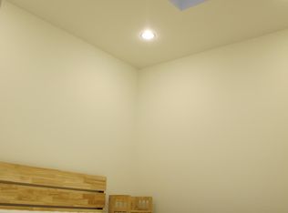 750 N 81st St #B, Seattle, WA 98103