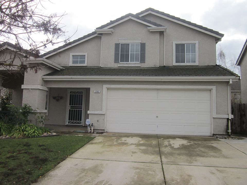 1st image of 2582 Eagle Rock Cir