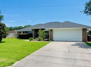 8271 Branston Dr, Navarre, FL 32566