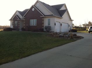 9840 NW 74th Pl, Johnston, IA 50131