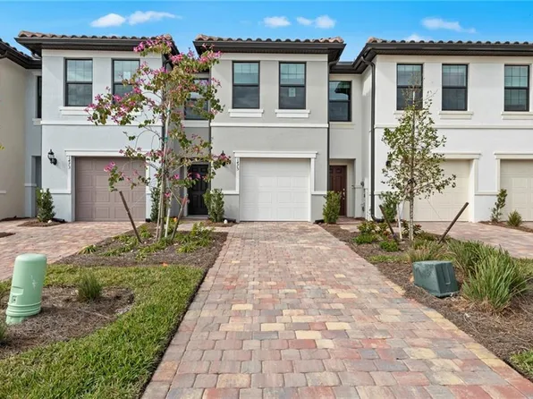 1475 Weeping Willow CT, CAPE CORAL, FL 33909