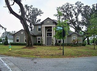 1845 Highland Oaks Blvd, Lutz, FL 33559