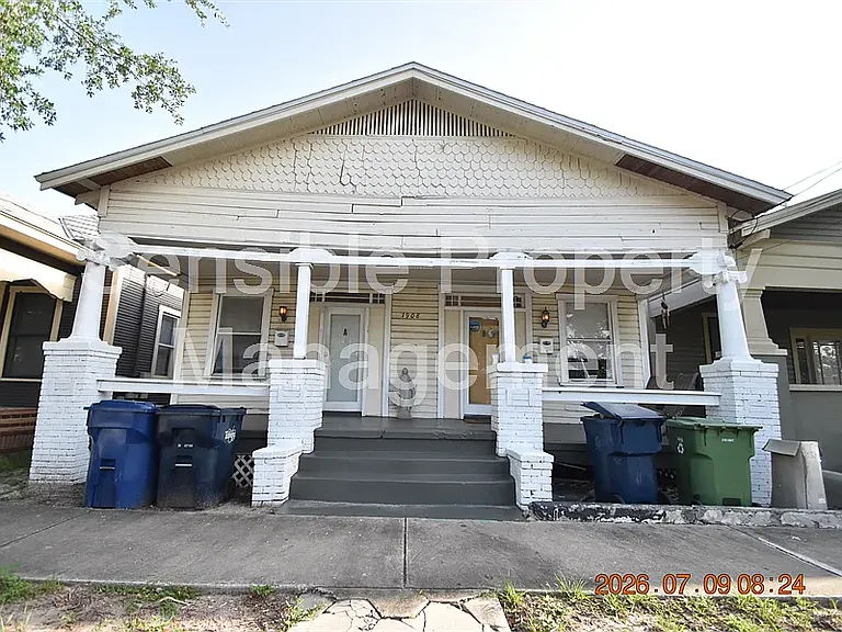 1908 E 15th Ave #A — Photo 1