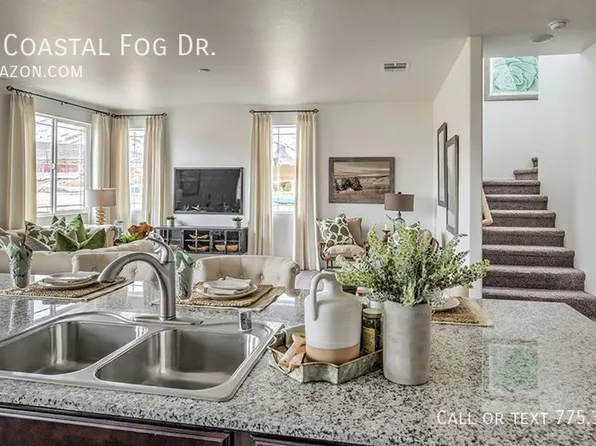 9877 Coastal Fog Dr, Reno, NV 89506