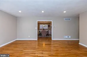 2424 E Parris Dr — Photo 12