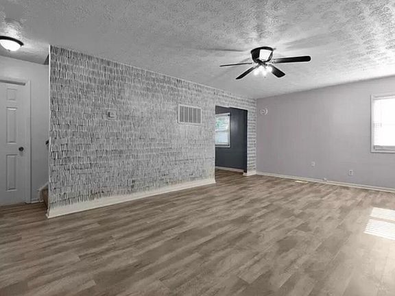 2nd image of 5088 Dimson Dr N