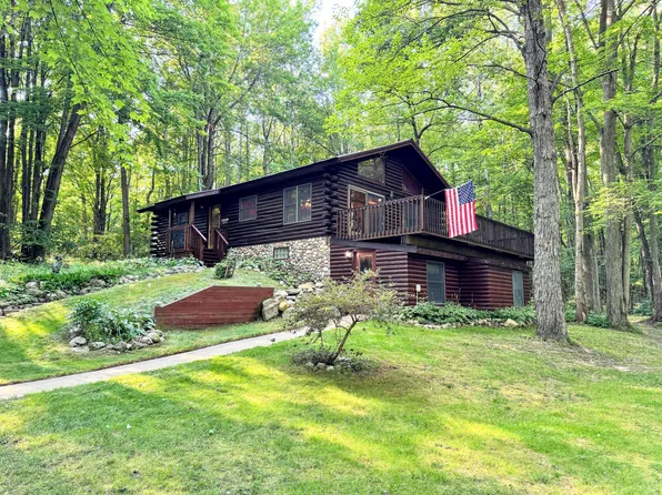 8181 Nine Mile Rd, Big Rapids, MI 49307