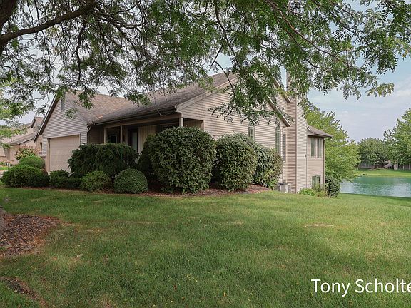 3rd image of 6256 Springmont Dr #39