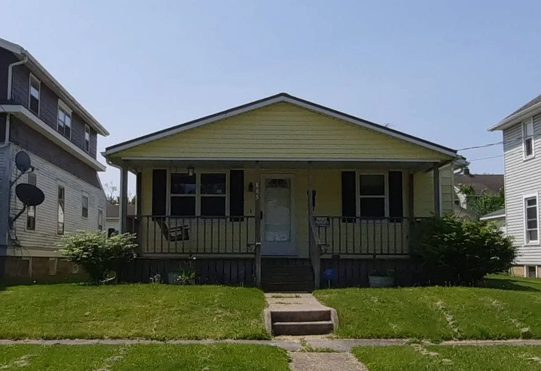 885 Congress St photo 1