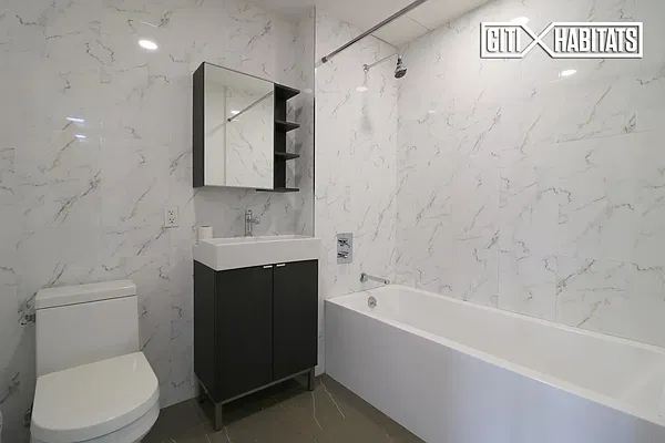 Rented by Citi Habitats | media 36