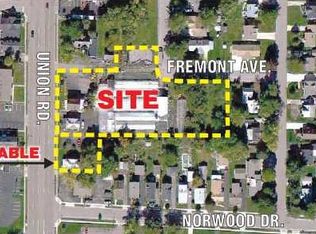 1347 Union Rd, West Seneca, NY 14224